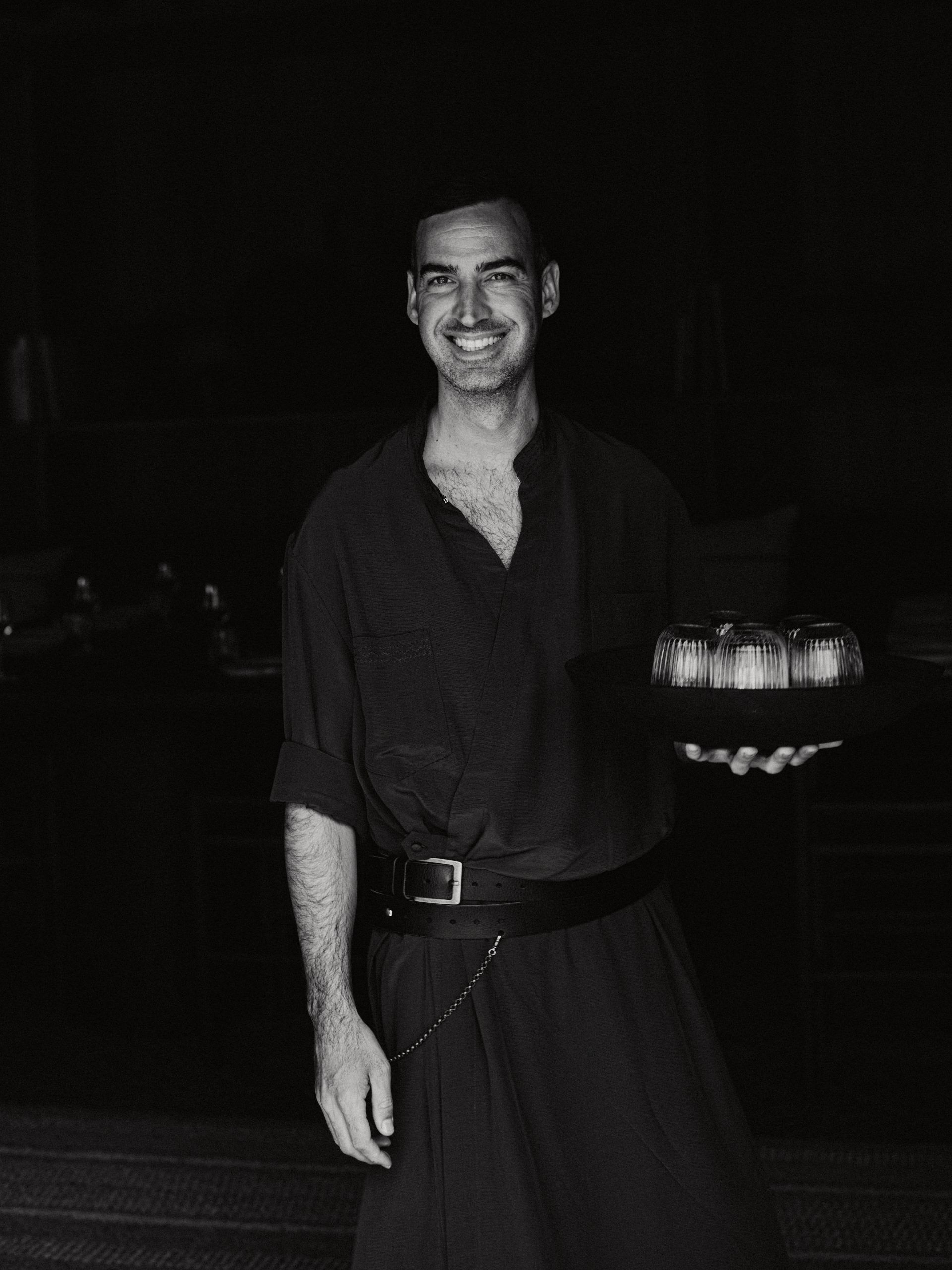 Waiters / Runners